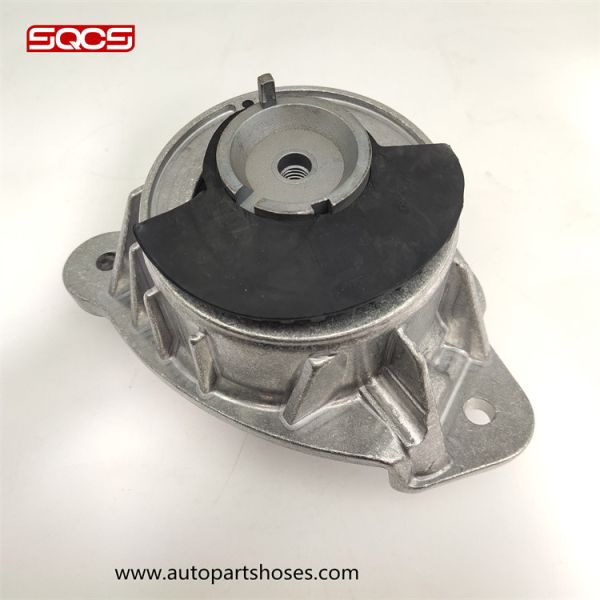 4472410213 A4472410213 Car Engine Mount For Mercedes Benz W447