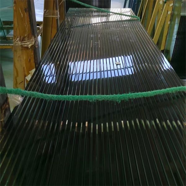 High-Performance Double Glazed Insulated Glass with Sound Reduction 25-40 dB, Energy Efficiency, and Thermal Insulation