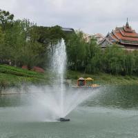 Ronde petite danse musicale flottante décor portable fontaine d'eau pour le lac