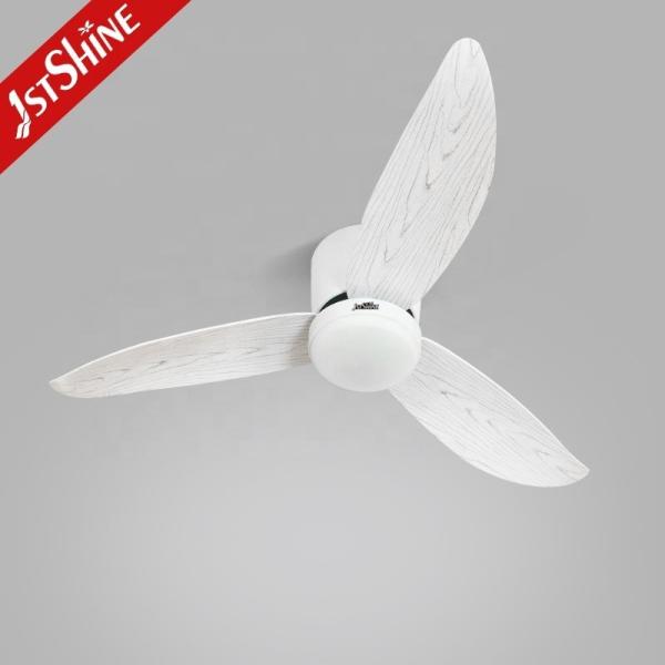 2022 Design 52 polegadas Iluminação LED Ventilador montado no teto com material do corpo da lâmpada de metal