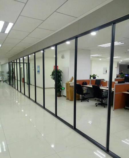 Glass Room Dividers Operable Folding Partition Walls Less Then 3 M Height