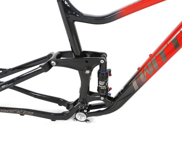 17 19 Full Suspension Alloy Bicycle Frame With DNM Rear Shox