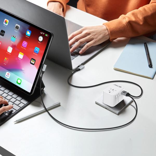 Câble de charge pour ordinateur portable USB-C vers USB-C avec puce E PD100W