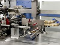 Machine de pliage de dépliants en papier avec pliage croisé de papier pour les petits dépliants pharmaceutiques