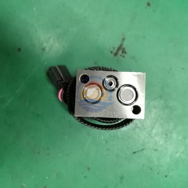 High Quality PC200-7 PC200-8 PC360-7 Solenoid Valve 702-21-55901 702-21-57400 702-21-57500 for Komatsu Spare Parts