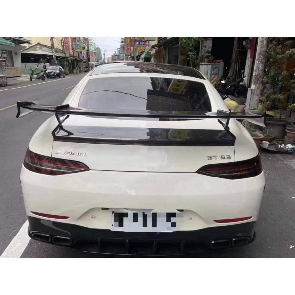 For Mercedes-Benz AMG GT50 GT63 Carbon Fiber Spoiler AMG GT50 GT63 Upgraded RT900-style Carbon Fiber Spoiler Wing