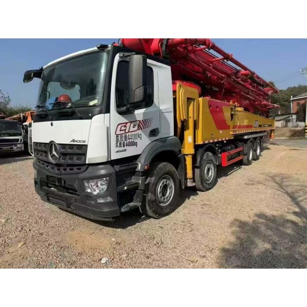 2021 Sany Heavy Industry Concrete Pump Truck 65m Installed Mercedes Chassis Price