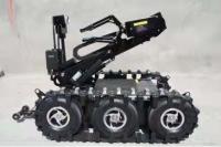 Precisión que trabaja a máquina el robot del EOD con capacidad que sube/que ase del superior
