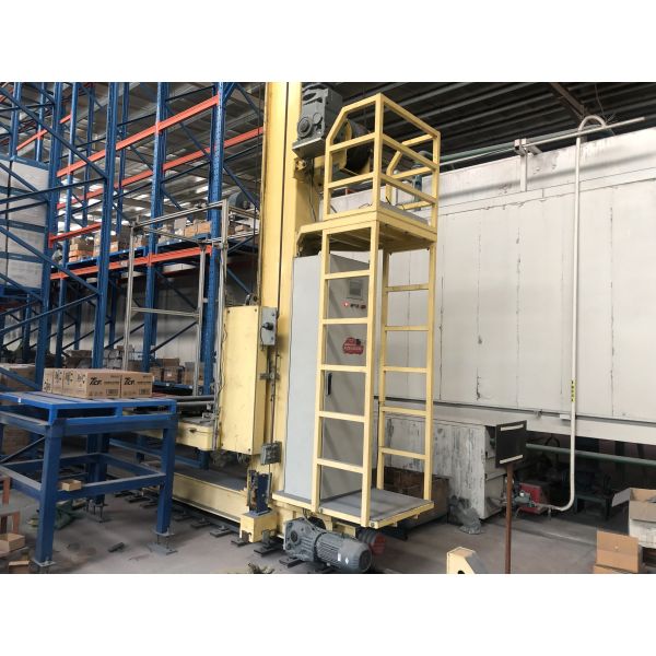 Bolted Structure Automated Warehouse Racking Systems With SS400 / Q345B Steel