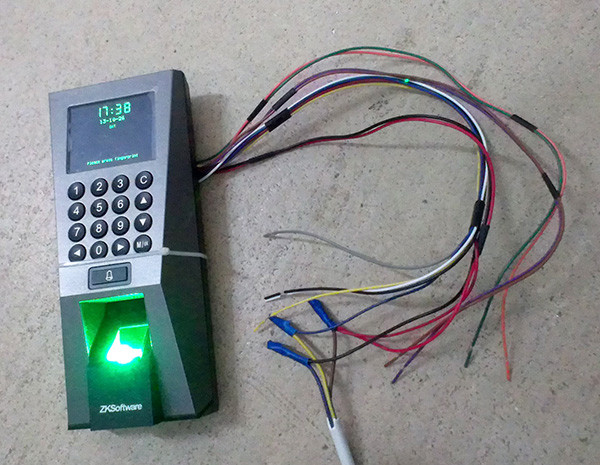 Ливень воздуха нержавеющей стали 4 людей, ливни воздуха для чистых комнат с машиной отпечатка пальцев