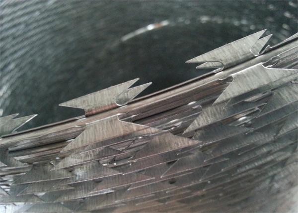 Hot Dipped Galvanized High Security Concertina Razor Barbed Wire Cbt-65 For Wire Fencing