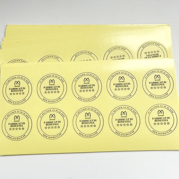 Custom Printed Clear Black Transparent Waterproof Label Seal Round Clear Cosmetic Box Packaging Label Sticker