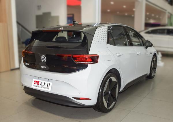 Factory price VW ID3 EV car stock Fast delivery hot-sale product The lowest price in the industry Low-price rechargeable vehicle