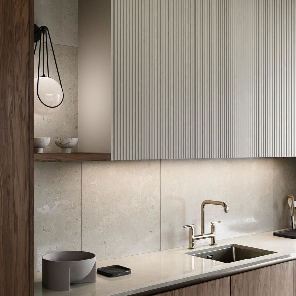 Cabinetero de cocina de diseño moderno de laca o acabado de casa montado en la pared