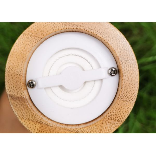 Grand moulin à sel et poivre en bois avec broyeur en céramique et acrylique pour le broyage parfait 223g/pc