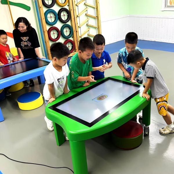 Android Operating System 32inch Touch Screen Table for Kids Interactive Games in Black
