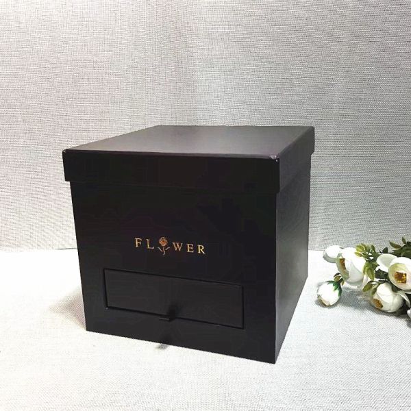 Boîtes d'emballage de fleurs carrées conservées en chocolat rose Emballage en carton ondulé