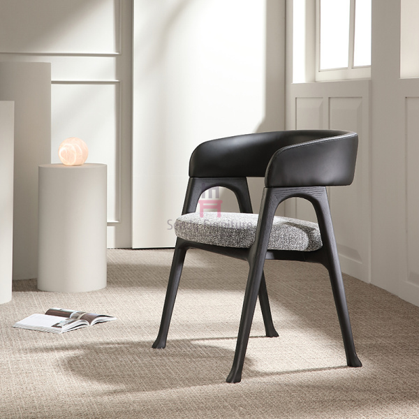 Ergonomic Upholstered White Ash Chair, Soft Rounded Shape for Restaurant, Hotel, Cafe & Office Use