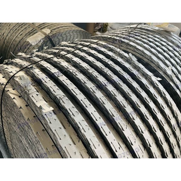 Customizable Barb Length Speed Razor Barbed Wire Galvanized Double-Twisted Barb Wire Machine for Effective Protection