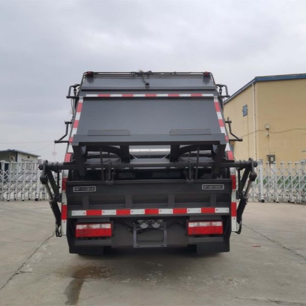 12000KG Diesel Rubbish Compactor Truck With Side And Rear Protection