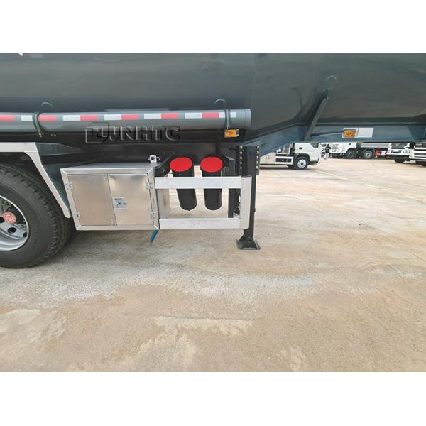 Nuevo 3 Ejes 55000 Litros Tanque de Corrosión Semirremolque / Tanque de Combustible Remolque buen precio