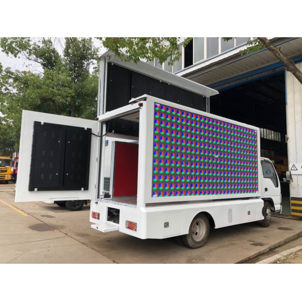 Isuzu 4*2 Euro 5 Led Display Box Truck Mobile Led Screen Billboard Truck Advertising Led Truck For Sale