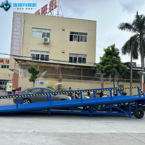 Adjustable For Carriage Height Diamond Surface Prevents Slips Assists Forklifts