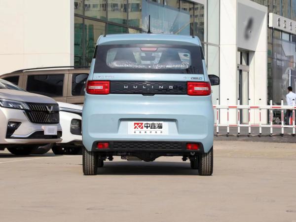 Hongguang MINIEV2022 Free Lithium Iron Phosphate Electric Car Battery High Speed Electric Car Electric Cars Made In China