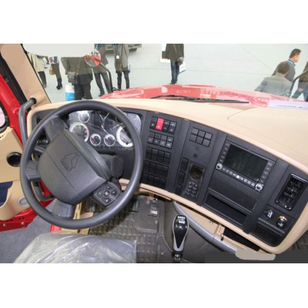 Большая тележка SINOTRUK HOWO RHD 4X2 Euro2 290HP трактора емкости нагрузки