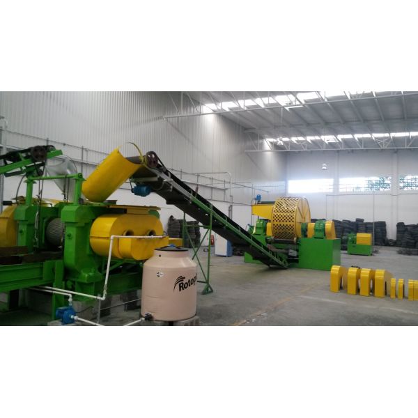 Fully Automatically Tyre Shredding Machine