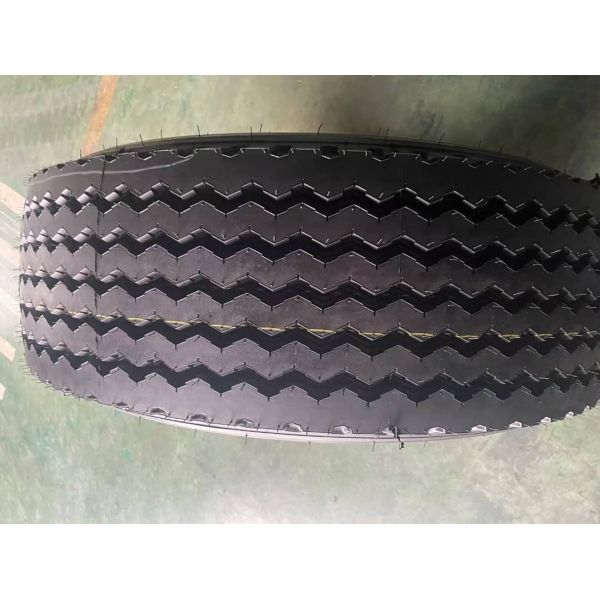 385 материал провода стали покрышки автошины тележки минирования 65r 22,5 твердый