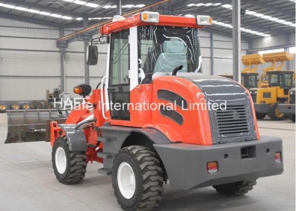 Carregador ZL930 2.8T da roda do estojo compacto da maquinaria movente de terra com o motor 60KW