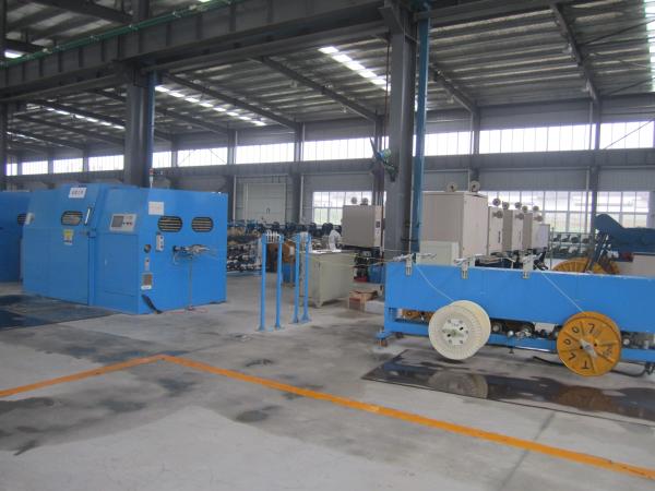 Máquina desencapada do tornado do fio de cobre de Buncher da torção dobro com controle de computador