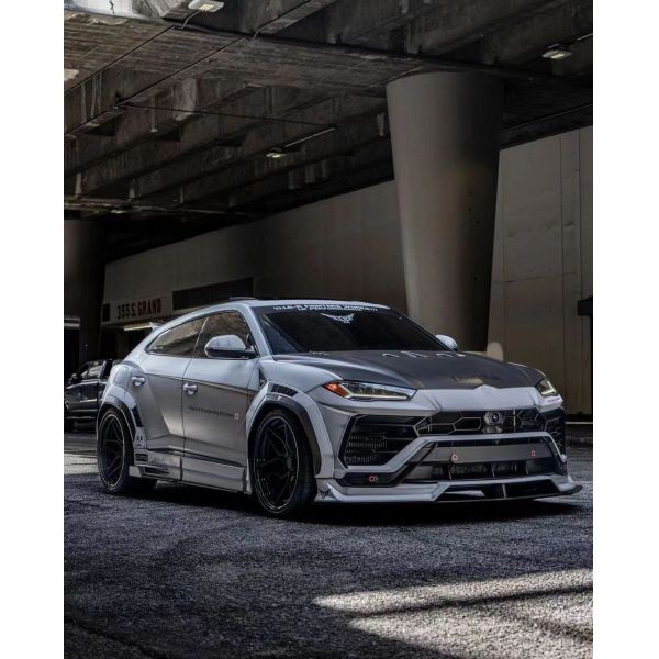 Kit de cuerpo ancho de estilo LB para Lamborghini URUS Kit de cuerpo de fibra de carbono Urus Fibra de carbono delantera de labio difusor Spoiler Kit de cuerpo ancho