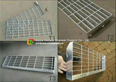 Removable Galvanized Steel Stairs , Non Slip Stainless Steel Stair Treads 