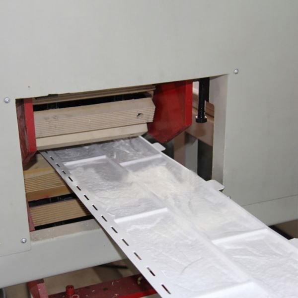 Машина экструдера для производства пВХ боковых покрытий с 38CrMoALA винтовым материалом и конкурентоспособным