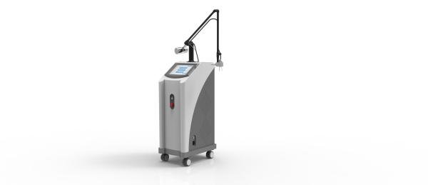 1000W Fractional CO2 Laser Machine 10600nm wavelength Excellent 7 articular optical arm