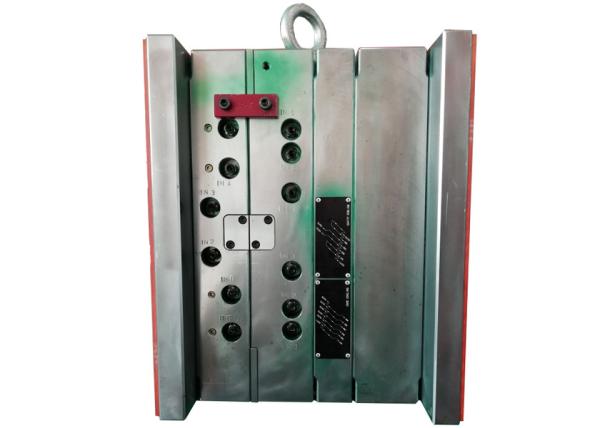 Custom 4 Cavities High precision plastic injection molding for Electronic parts