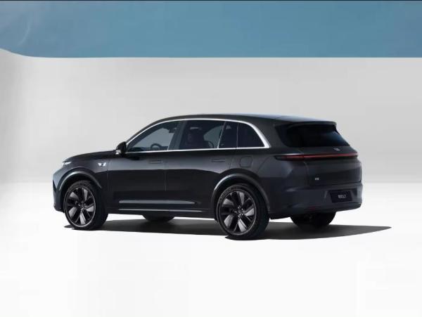 2023 L7 PRO Blue Electric Vehicle SUV Automatic Gearbox Verified Suppliers for Used Cars