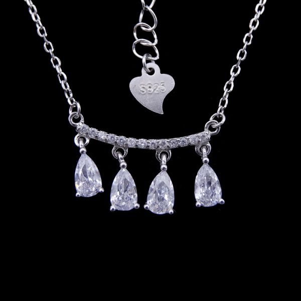 Подгонянный циркон серебряного кубического серебра округлой формы ожерелья Зирконя 925 половинный