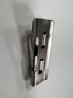 SUS304 Полированные солнечные фотоэлектрические кабельные зажимы для управления