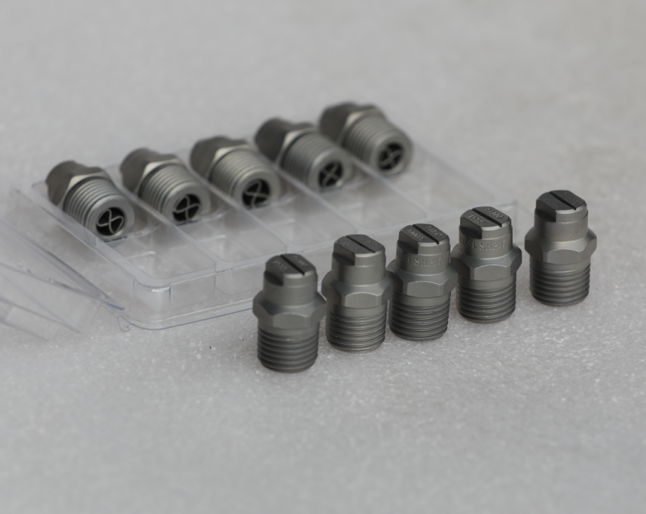 Boquilla de alta presión para barredoras: Acero inoxidable, tratamiento de atomización superficial y ángulo de pulverización de 40°