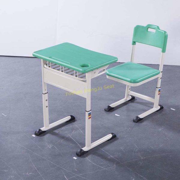 Aluminum Frame Middle High Student Desk And Chair Set HDPE Surface Mint Green