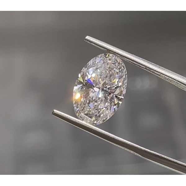 Oval Shape 3EX Triple Excellent Cut Diamond Loose Lab Made Diamonds IGI Certified