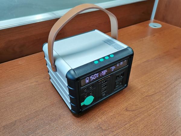 central elétrica portátil Multifunction 300w da fonte exterior das energias solares 303Wh para acampar