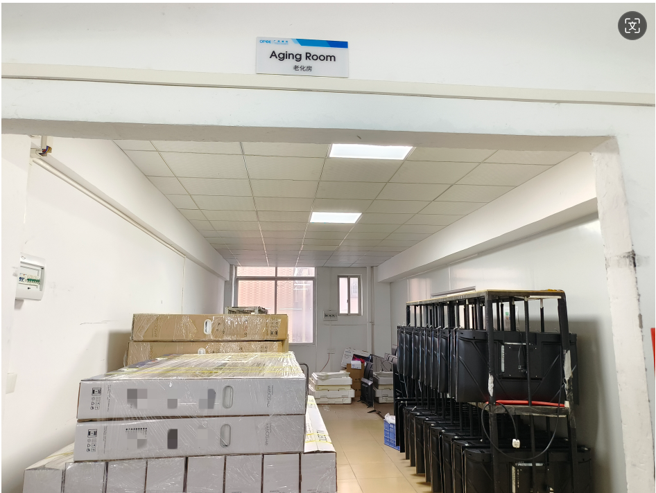 High Brightness Tempered Glass TV ATV/DTV 32 Inch For Living Entertainment