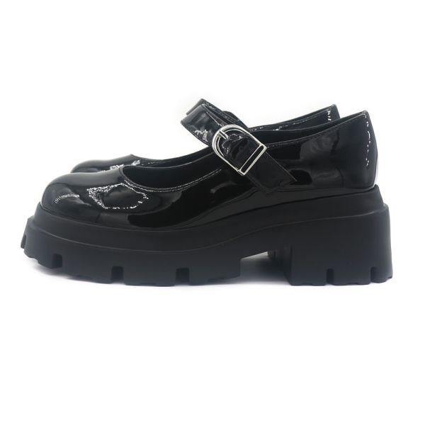 Comfortable Synthetic Womens Footwears Shoes For Outdoor Activities