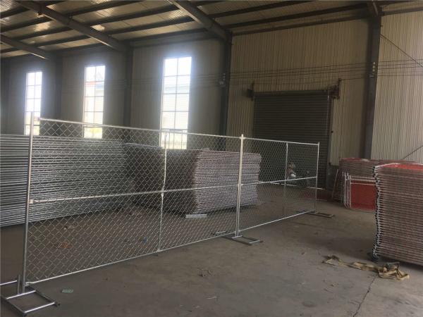 chain link temporary construction fence panels 6FT X 10F Mesh 2 3/8  x 2 3/8 ( 60mm x 60mm ) x 12 gauge wire
