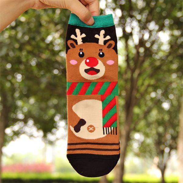 Cartoon christmas deer patterned design winter cotton socks for women