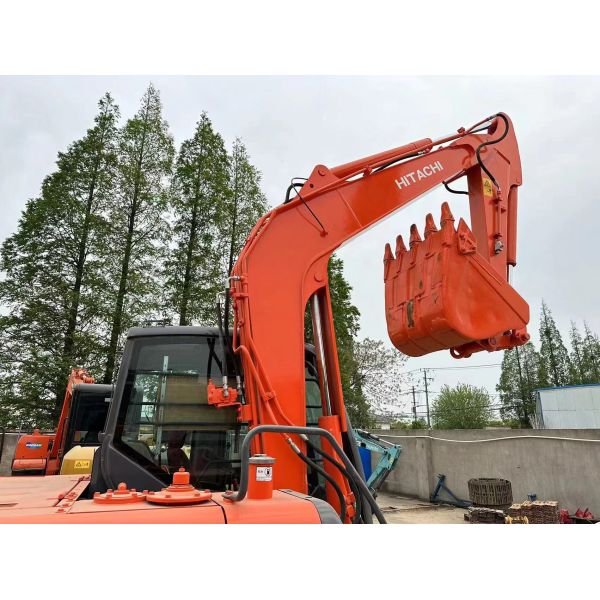 Hitachi ZX60 Mini Excavator Strong Power and Hydraulic Stability for Your Construction